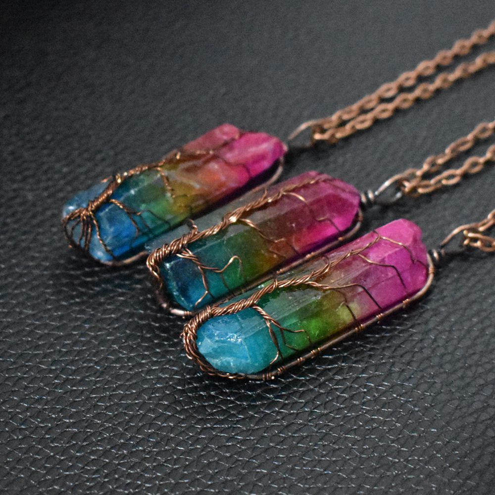 Hot Selling Stone Crystal Pillar Tree Of Life Pendant Ins Fashion Necklace.