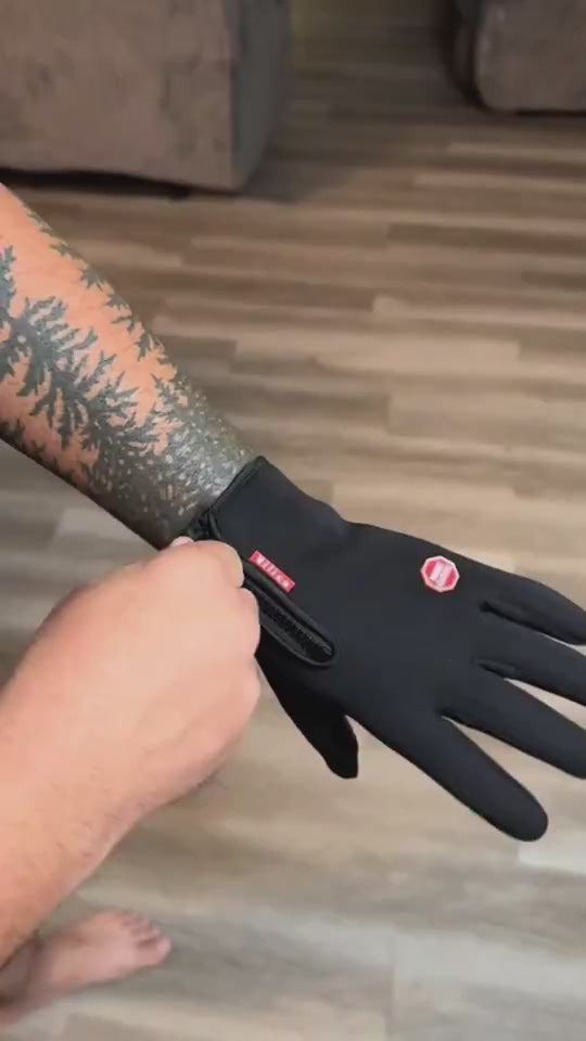 Winter Gloves Touch Screen Riding Motorcycle Sliding Waterproof Sports Gloves With Fleece.
